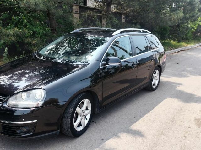 Черный Фольксваген Гольф, объемом двигателя 0 л и пробегом 216 тыс. км за 7500 $, фото 2 на Automoto.ua