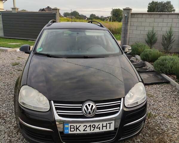 Чорний Фольксваген Гольф, об'ємом двигуна 1.4 л та пробігом 236 тис. км за 6200 $, фото 5 на Automoto.ua