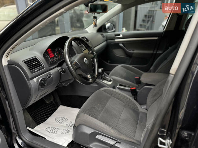Чорний Фольксваген Гольф, об'ємом двигуна 1.4 л та пробігом 218 тис. км за 6100 $, фото 18 на Automoto.ua