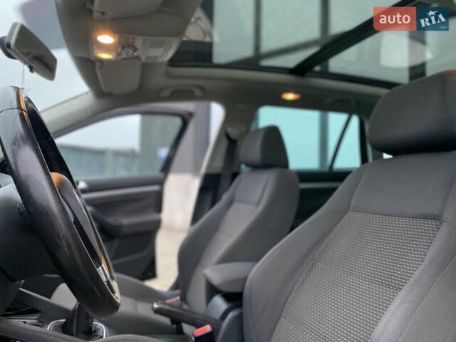 Черный Фольксваген Гольф, объемом двигателя 1.39 л и пробегом 312 тыс. км за 4899 $, фото 28 на Automoto.ua