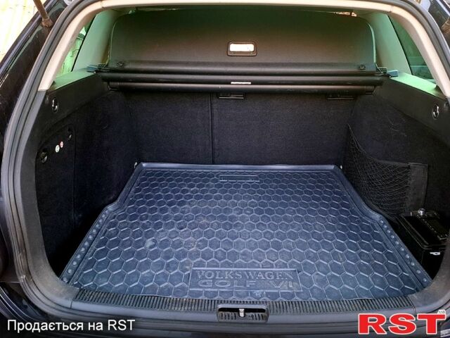 Чорний Фольксваген Гольф, об'ємом двигуна 1.6 л та пробігом 249 тис. км за 7170 $, фото 7 на Automoto.ua