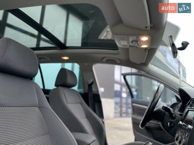 Черный Фольксваген Гольф, объемом двигателя 1.39 л и пробегом 312 тыс. км за 4899 $, фото 34 на Automoto.ua