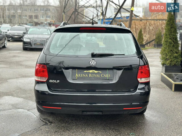 Черный Фольксваген Гольф, объемом двигателя 1.6 л и пробегом 261 тыс. км за 7200 $, фото 10 на Automoto.ua
