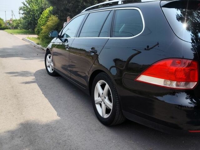 Черный Фольксваген Гольф, объемом двигателя 0 л и пробегом 216 тыс. км за 7500 $, фото 10 на Automoto.ua