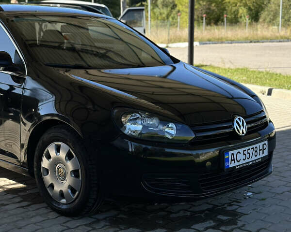 Черный Фольксваген Гольф, объемом двигателя 1.39 л и пробегом 190 тыс. км за 5850 $, фото 9 на Automoto.ua