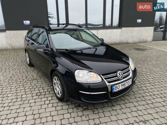 Черный Фольксваген Гольф, объемом двигателя 1.39 л и пробегом 312 тыс. км за 4899 $, фото 14 на Automoto.ua