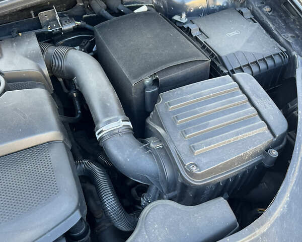 Чорний Фольксваген Гольф, об'ємом двигуна 1.6 л та пробігом 267 тис. км за 7500 $, фото 18 на Automoto.ua