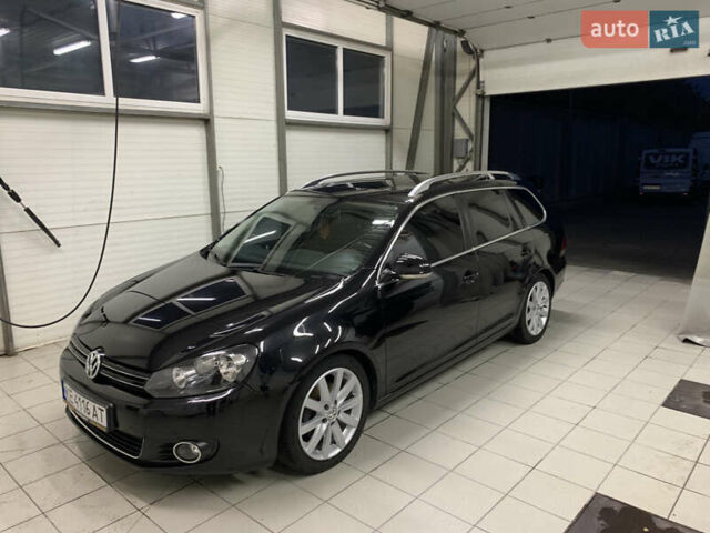 Черный Фольксваген Гольф, объемом двигателя 1.39 л и пробегом 230 тыс. км за 11500 $, фото 41 на Automoto.ua