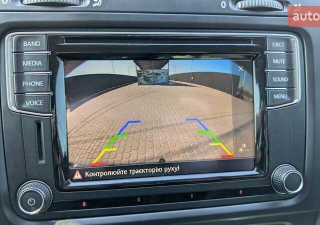 Черный Фольксваген Гольф, объемом двигателя 2 л и пробегом 305 тыс. км за 8200 $, фото 18 на Automoto.ua