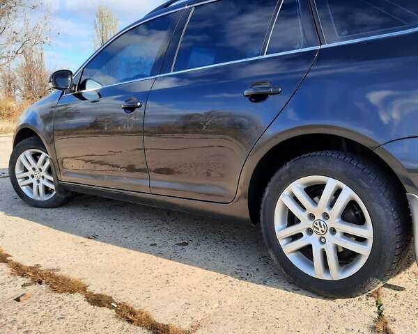 Чорний Фольксваген Гольф, об'ємом двигуна 1.97 л та пробігом 238 тис. км за 7200 $, фото 2 на Automoto.ua