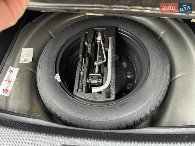 Черный Фольксваген Гольф, объемом двигателя 1.4 л и пробегом 195 тыс. км за 7800 $, фото 25 на Automoto.ua