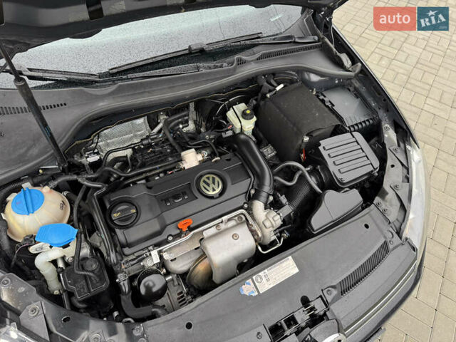 Черный Фольксваген Гольф, объемом двигателя 1.4 л и пробегом 195 тыс. км за 7800 $, фото 18 на Automoto.ua