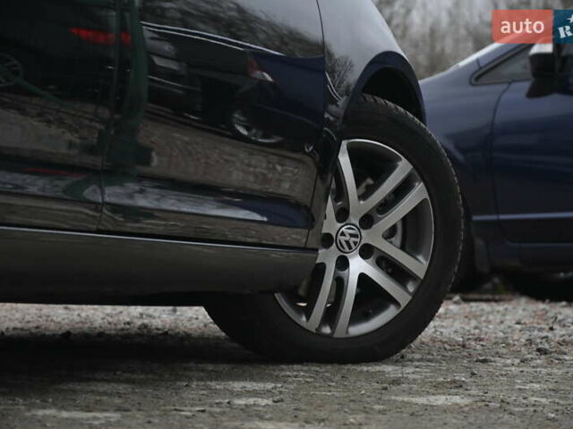 Черный Фольксваген Гольф, объемом двигателя 1.97 л и пробегом 275 тыс. км за 8850 $, фото 15 на Automoto.ua