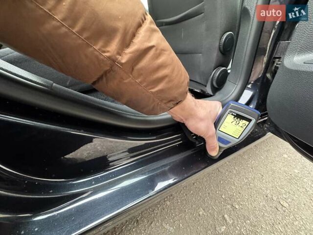 Чорний Фольксваген Гольф, об'ємом двигуна 1.6 л та пробігом 209 тис. км за 9500 $, фото 94 на Automoto.ua