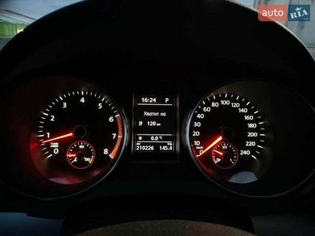 Черный Фольксваген Гольф, объемом двигателя 1.4 л и пробегом 210 тыс. км за 7899 $, фото 19 на Automoto.ua