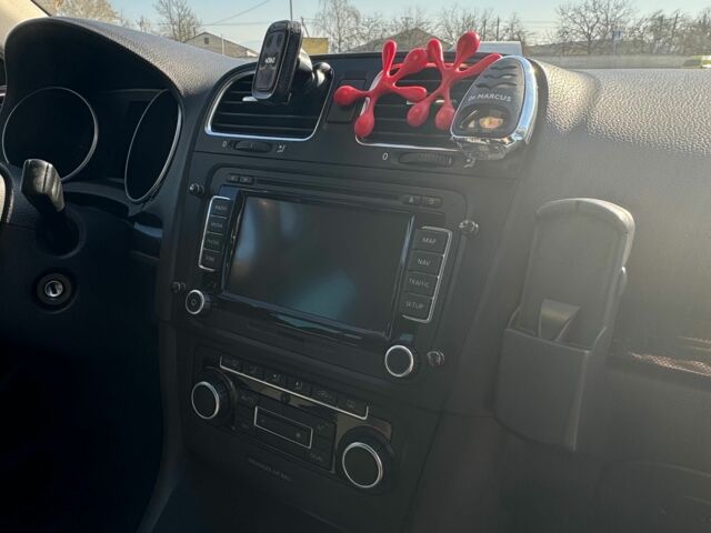 Чорний Фольксваген Гольф, об'ємом двигуна 1.6 л та пробігом 320 тис. км за 7200 $, фото 9 на Automoto.ua