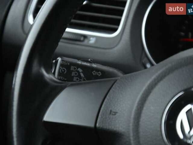 Черный Фольксваген Гольф, объемом двигателя 1.97 л и пробегом 275 тыс. км за 8850 $, фото 22 на Automoto.ua