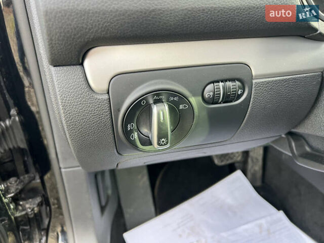 Черный Фольксваген Гольф, объемом двигателя 1.4 л и пробегом 243 тыс. км за 7950 $, фото 8 на Automoto.ua