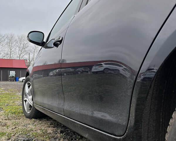 Черный Фольксваген Гольф, объемом двигателя 1.4 л и пробегом 240 тыс. км за 7400 $, фото 8 на Automoto.ua