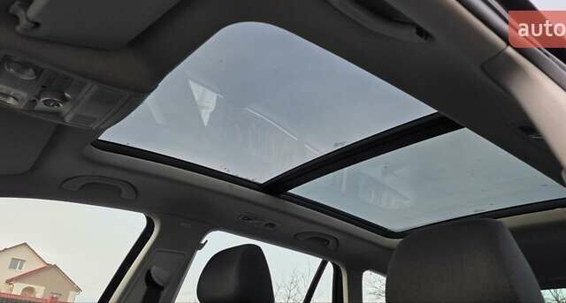 Черный Фольксваген Гольф, объемом двигателя 1.6 л и пробегом 183 тыс. км за 6100 $, фото 14 на Automoto.ua