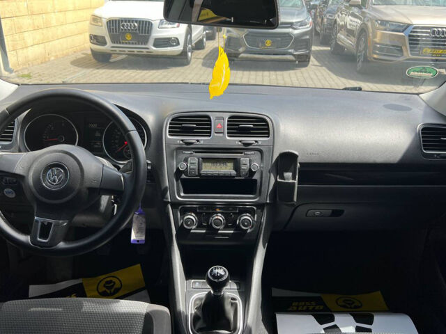 Чорний Фольксваген Гольф, об'ємом двигуна 1.6 л та пробігом 286 тис. км за 7900 $, фото 12 на Automoto.ua