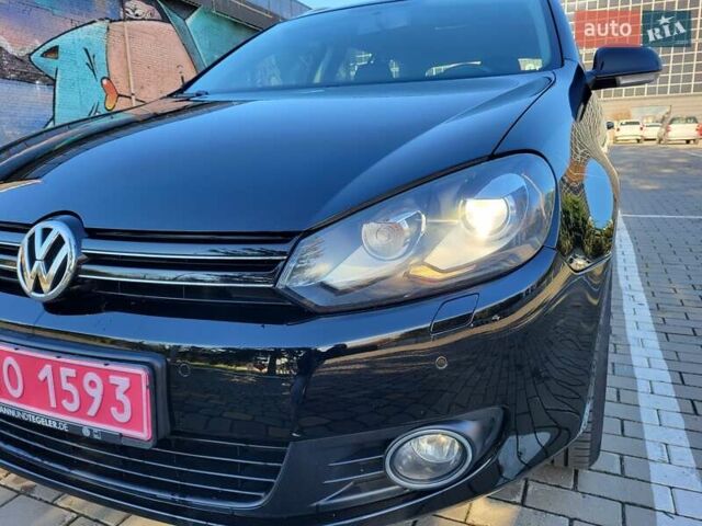 Черный Фольксваген Гольф, объемом двигателя 1.4 л и пробегом 199 тыс. км за 8000 $, фото 12 на Automoto.ua