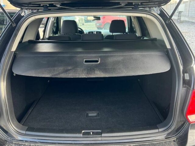 Черный Фольксваген Гольф, объемом двигателя 1.6 л и пробегом 197 тыс. км за 8200 $, фото 3 на Automoto.ua