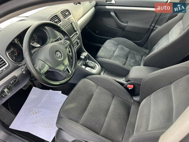 Черный Фольксваген Гольф, объемом двигателя 1.4 л и пробегом 243 тыс. км за 7950 $, фото 6 на Automoto.ua