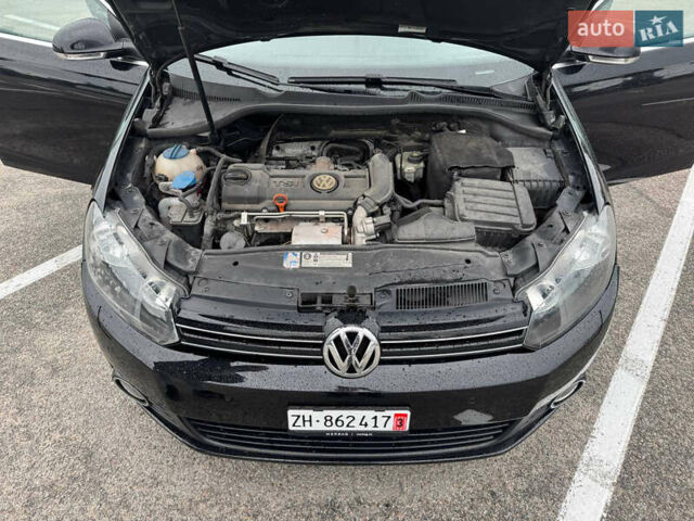 Черный Фольксваген Гольф, объемом двигателя 1.4 л и пробегом 300 тыс. км за 6700 $, фото 16 на Automoto.ua