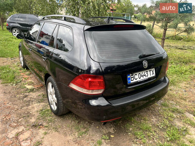 Черный Фольксваген Гольф, объемом двигателя 1.6 л и пробегом 332 тыс. км за 7850 $, фото 5 на Automoto.ua