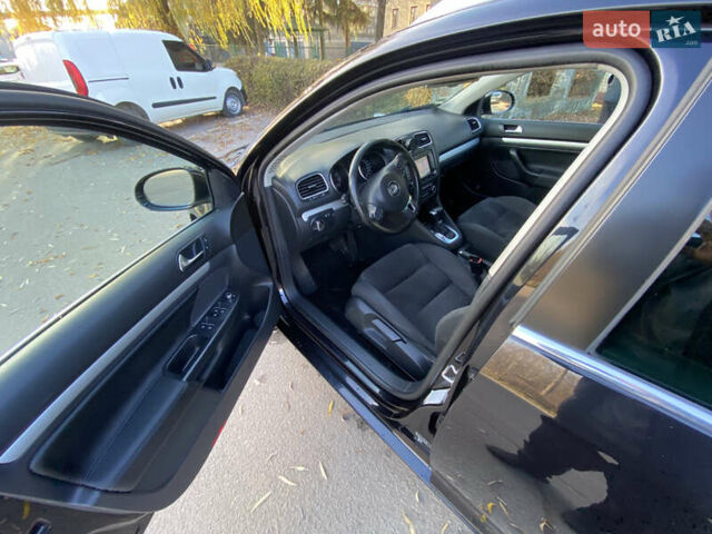 Черный Фольксваген Гольф, объемом двигателя 1.39 л и пробегом 240 тыс. км за 7600 $, фото 13 на Automoto.ua