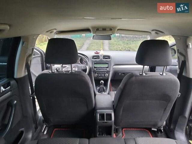 Чорний Фольксваген Гольф, об'ємом двигуна 1.6 л та пробігом 255 тис. км за 7000 $, фото 16 на Automoto.ua