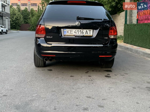 Черный Фольксваген Гольф, объемом двигателя 1.39 л и пробегом 230 тыс. км за 11500 $, фото 4 на Automoto.ua