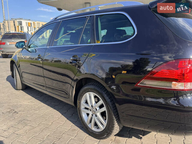 Черный Фольксваген Гольф, объемом двигателя 1.6 л и пробегом 235 тыс. км за 8800 $, фото 12 на Automoto.ua