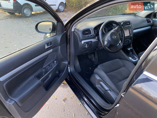 Черный Фольксваген Гольф, объемом двигателя 1.39 л и пробегом 240 тыс. км за 7600 $, фото 8 на Automoto.ua