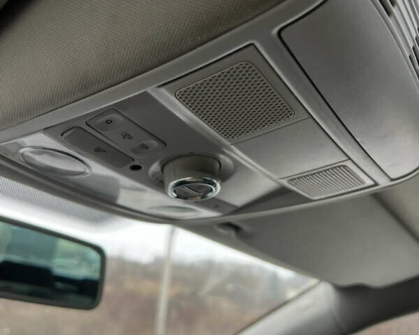 Чорний Фольксваген Гольф, об'ємом двигуна 1.6 л та пробігом 183 тис. км за 7199 $, фото 77 на Automoto.ua