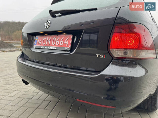 Черный Фольксваген Гольф, объемом двигателя 1.4 л и пробегом 195 тыс. км за 7800 $, фото 10 на Automoto.ua