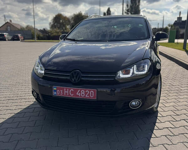 Черный Фольксваген Гольф, объемом двигателя 1.6 л и пробегом 235 тыс. км за 8800 $, фото 6 на Automoto.ua