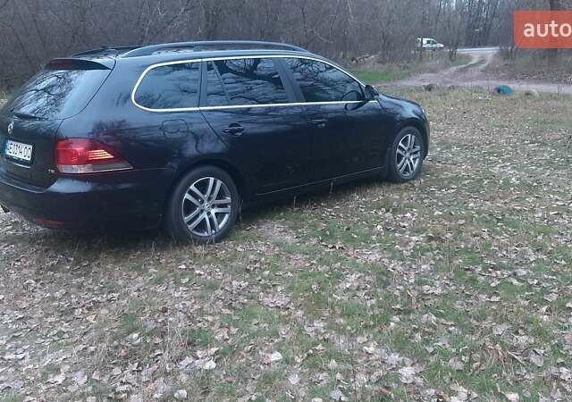 Черный Фольксваген Гольф, объемом двигателя 1.39 л и пробегом 240 тыс. км за 7800 $, фото 11 на Automoto.ua