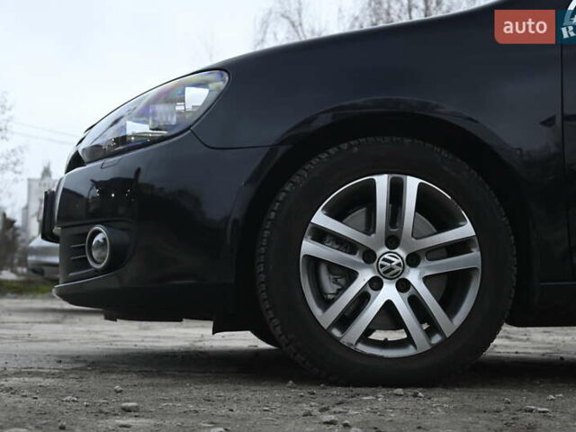 Черный Фольксваген Гольф, объемом двигателя 1.97 л и пробегом 275 тыс. км за 8850 $, фото 7 на Automoto.ua