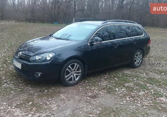 Черный Фольксваген Гольф, объемом двигателя 1.39 л и пробегом 240 тыс. км за 7800 $, фото 14 на Automoto.ua