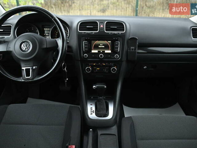 Черный Фольксваген Гольф, объемом двигателя 1.97 л и пробегом 275 тыс. км за 8850 $, фото 33 на Automoto.ua