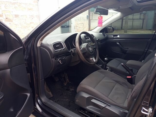 Черный Фольксваген Гольф, объемом двигателя 1.6 л и пробегом 246 тыс. км за 6800 $, фото 8 на Automoto.ua