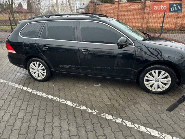 Чорний Фольксваген Гольф, об'ємом двигуна 1.6 л та пробігом 210 тис. км за 8000 $, фото 5 на Automoto.ua