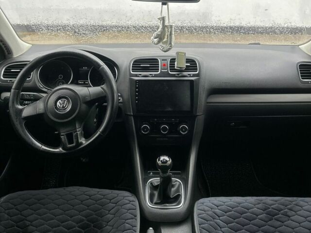 Фольксваген Гольф 2010 в Виннице на Automoto.ua Черный Фольксваген Гольф, объемом двигателя 1.6 л и пробегом 257 тыс. км за 6000 $, фото 15 на Automoto.ua