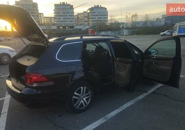 Черный Фольксваген Гольф, объемом двигателя 1.4 л и пробегом 287 тыс. км за 6900 $, фото 16 на Automoto.ua
