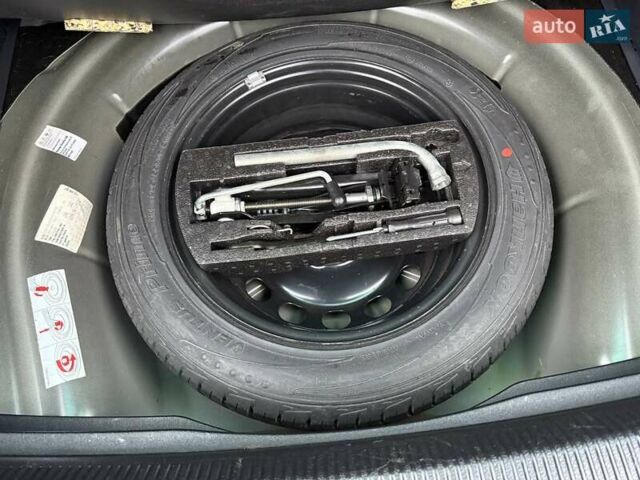 Черный Фольксваген Гольф, объемом двигателя 1.4 л и пробегом 213 тыс. км за 7850 $, фото 18 на Automoto.ua