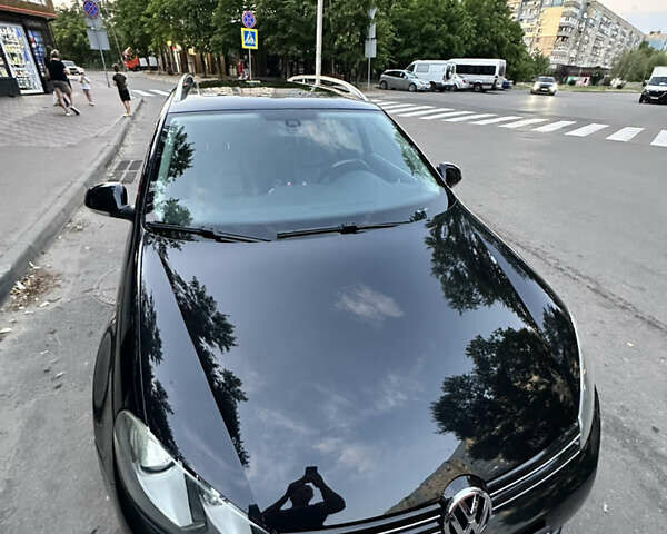 Чорний Фольксваген Гольф, об'ємом двигуна 1.39 л та пробігом 230 тис. км за 9999 $, фото 57 на Automoto.ua