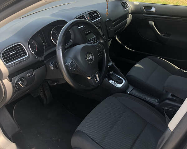 Черный Фольксваген Гольф, объемом двигателя 1.39 л и пробегом 280 тыс. км за 7600 $, фото 14 на Automoto.ua