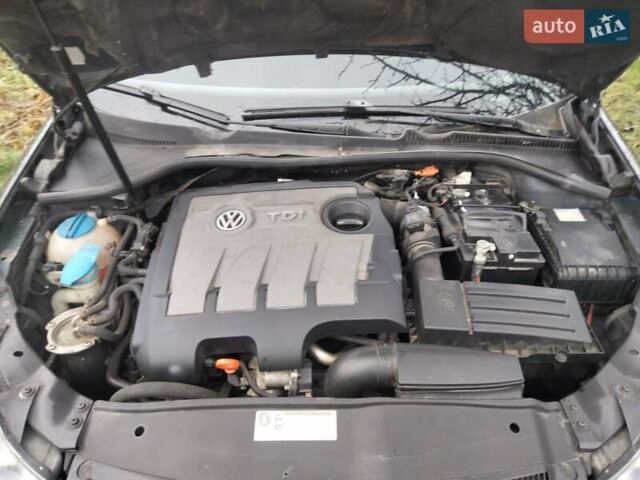 Чорний Фольксваген Гольф, об'ємом двигуна 1.6 л та пробігом 255 тис. км за 7000 $, фото 7 на Automoto.ua